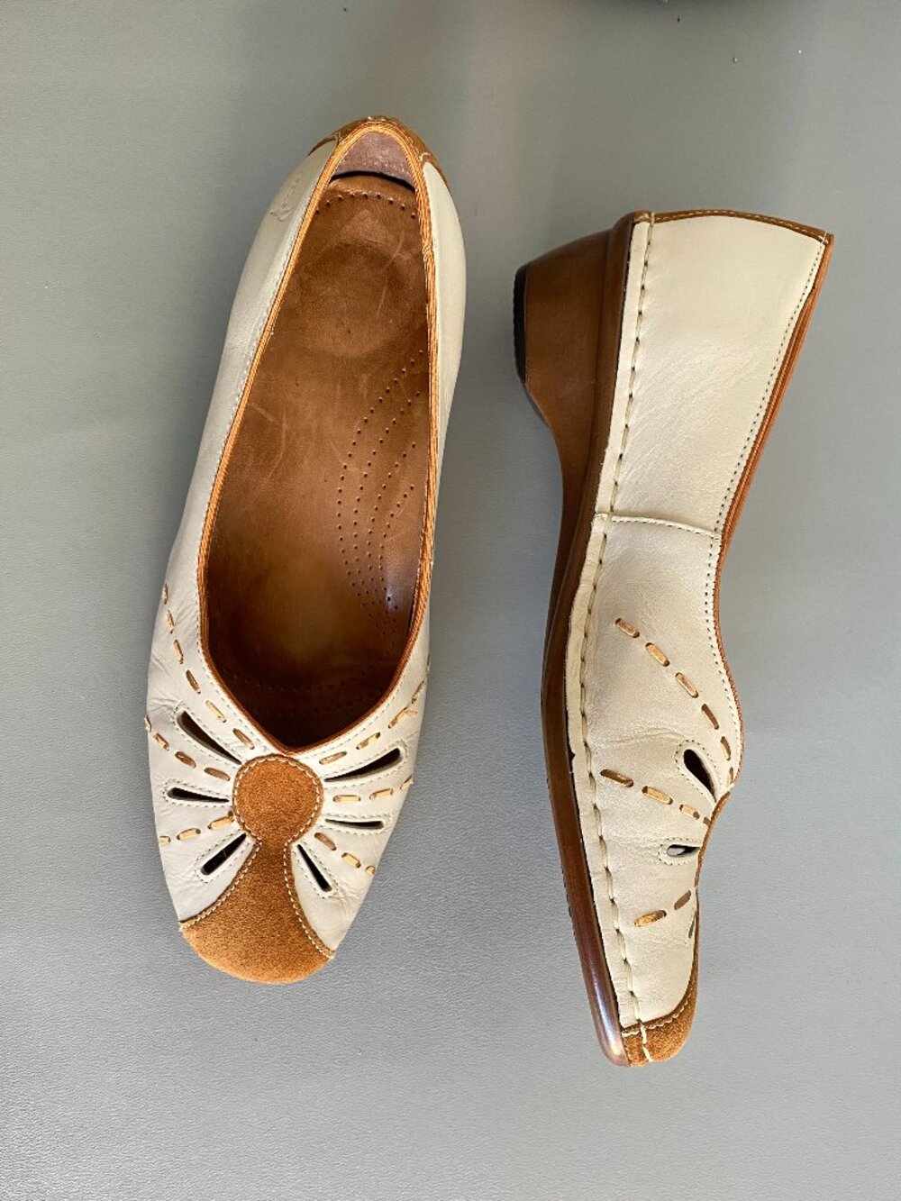 Ara White Leather Tan Suede Cutout Low Wedge Comfort Shoes Cream Tan Sz 9